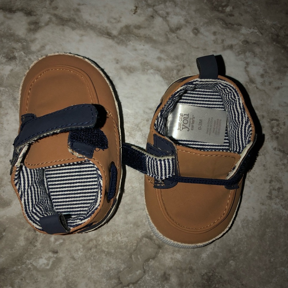 Carter’s crib shoes. - Picture 4 of 4